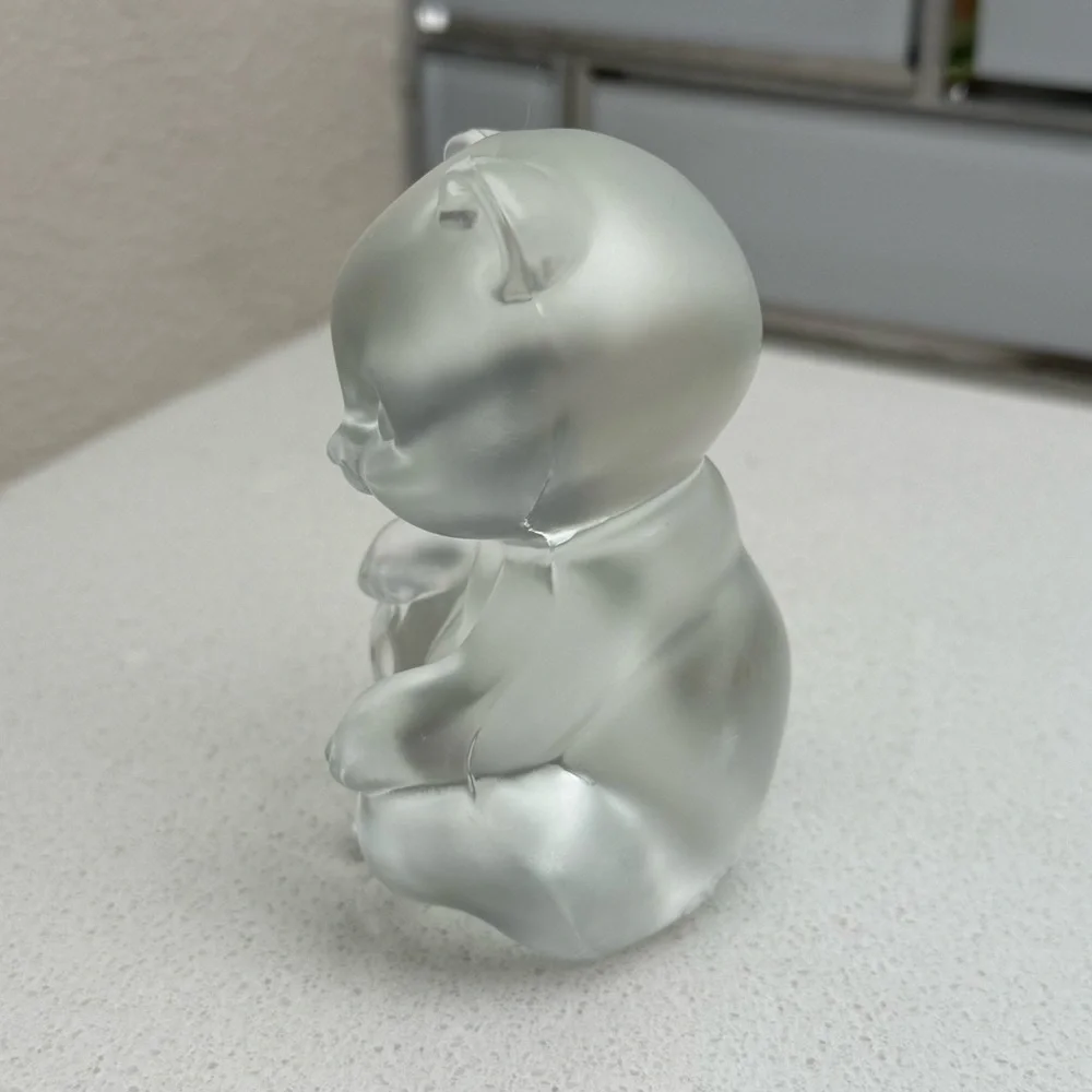 Vintage Fenton Bear Figurine Satin Glass